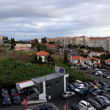 פונשל Elegant Apartment With Sea Views By Trip2Portugal מראה חיצוני תמונה